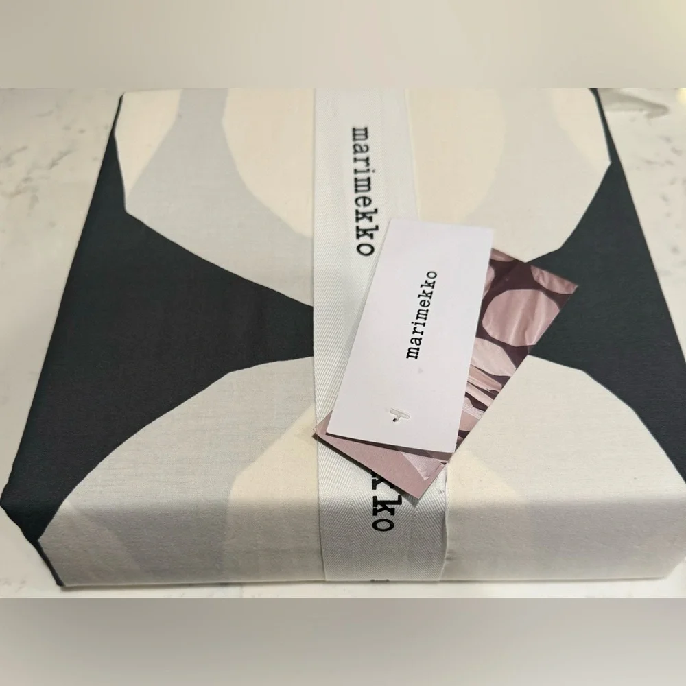 Marimekko Kivet Duvet Cover & Shams Set NEW